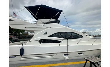 Intermarine 38
